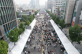 인천축제상륙작전’ - 팬데믹 이후 쏟아진 인천 축제에 대한 단상 썸네일